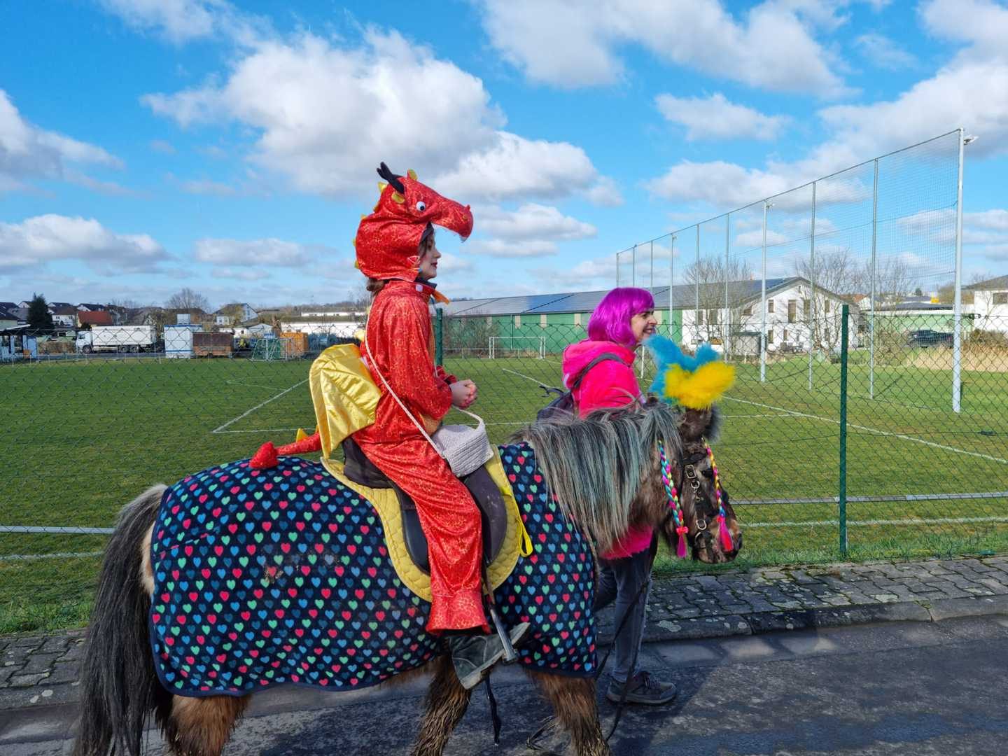 Flyer Fasching mal anders – Ponyumzug & Reitspaziergang