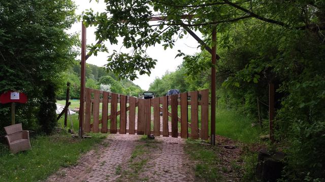 Lagerfeuer-Runde am Samstagabend